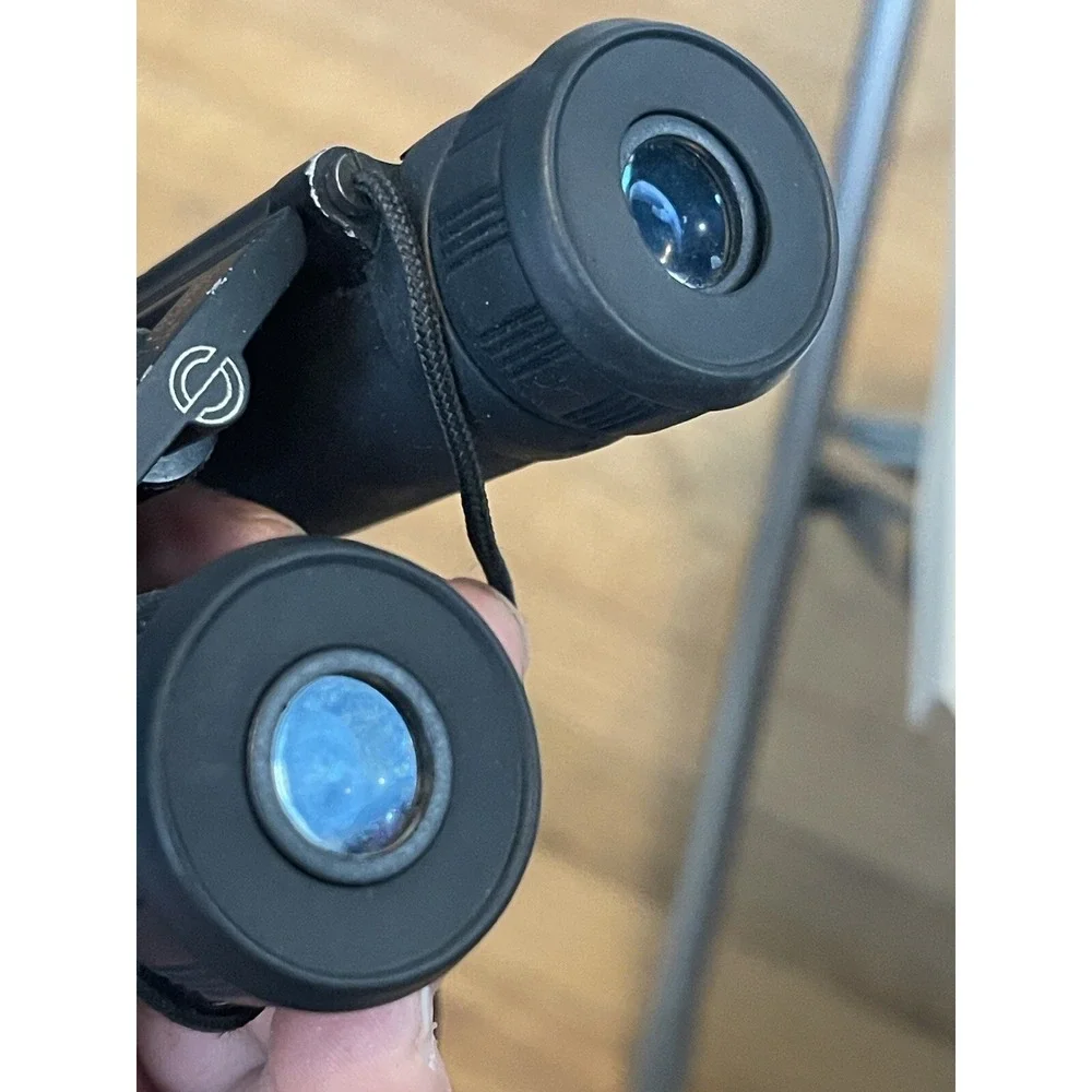 Simmons Compact 10X25 Binoculars